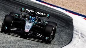 Mercedes na frente: Russell lidera abertura do fim de semana na Áustria