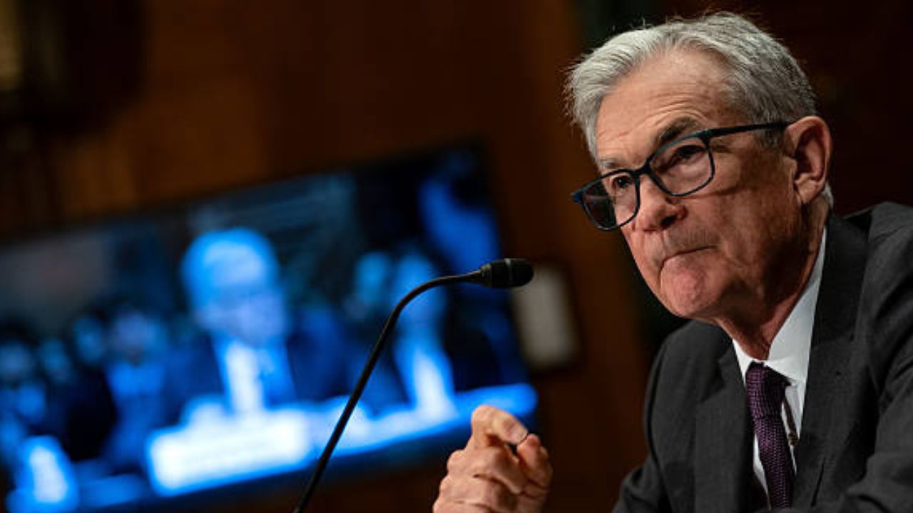 Presidente do Fed, Jerome Powell, eu audiência no Congresso | Reprodução/Kent Nishimura/Getty Images Embed |