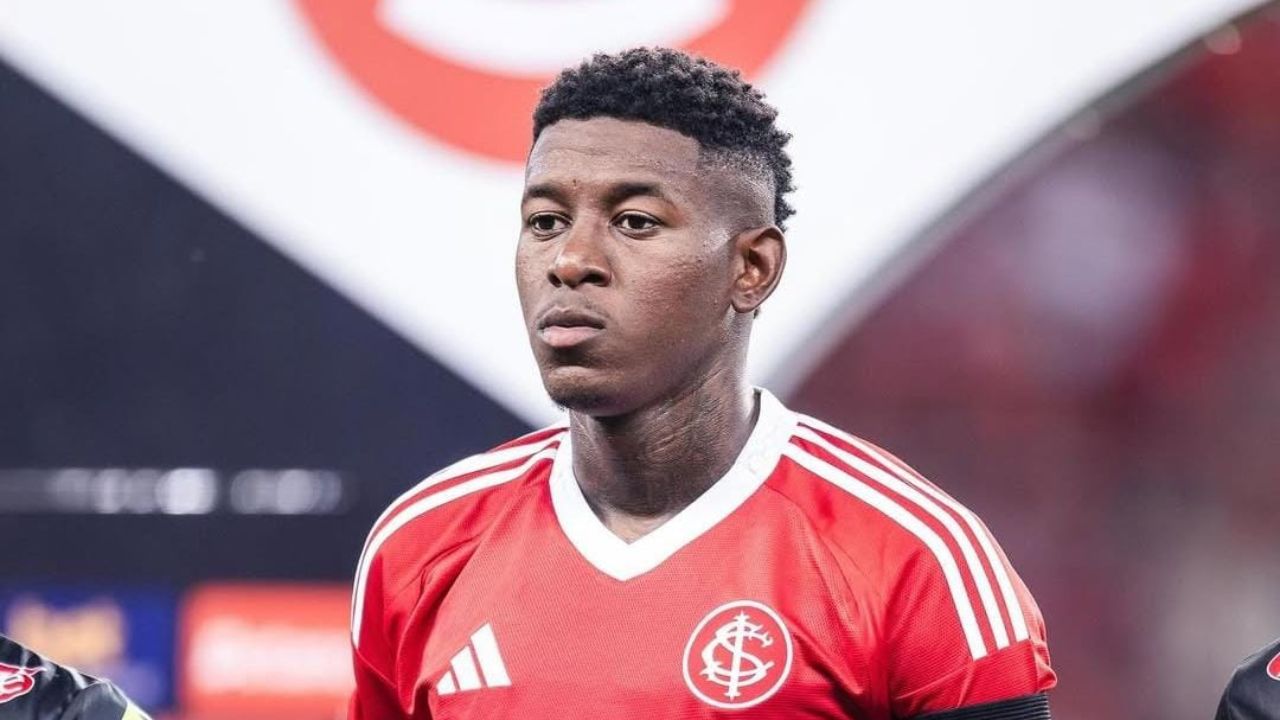 Vitão, zagueiro do Inter | Reprodução/Instagram/@vitao44