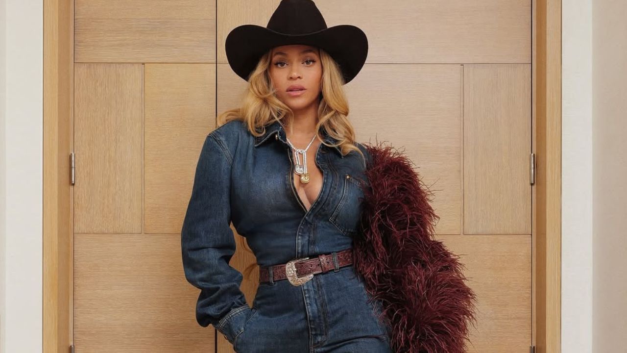 Beyoncé resgata look usado em 2011, na era "4" | Reprodução/Instagram/@beyonce