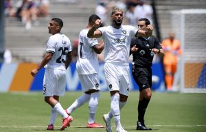 Botafogo perde para o Atlético de Madrid, mas se classifica na Copa do Mundo de Clubes