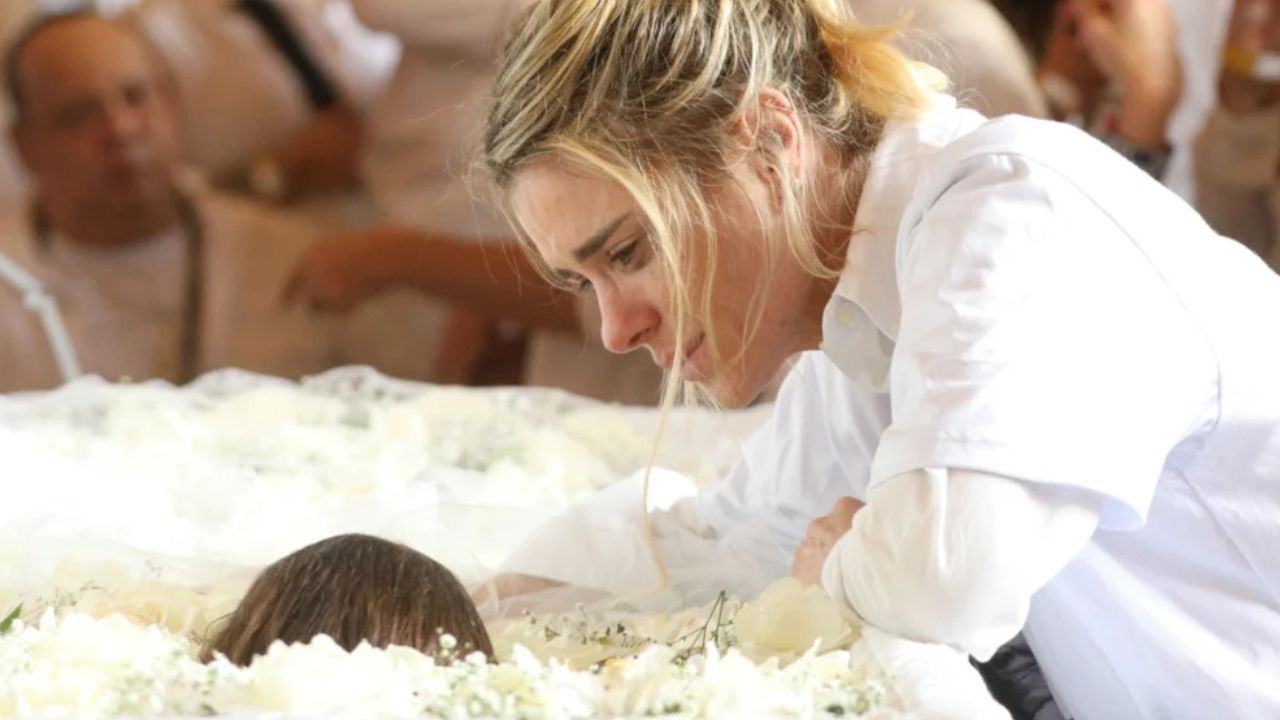 Carolina Dieckmann  | Reprodução/ Instagram/@revistaportfolio