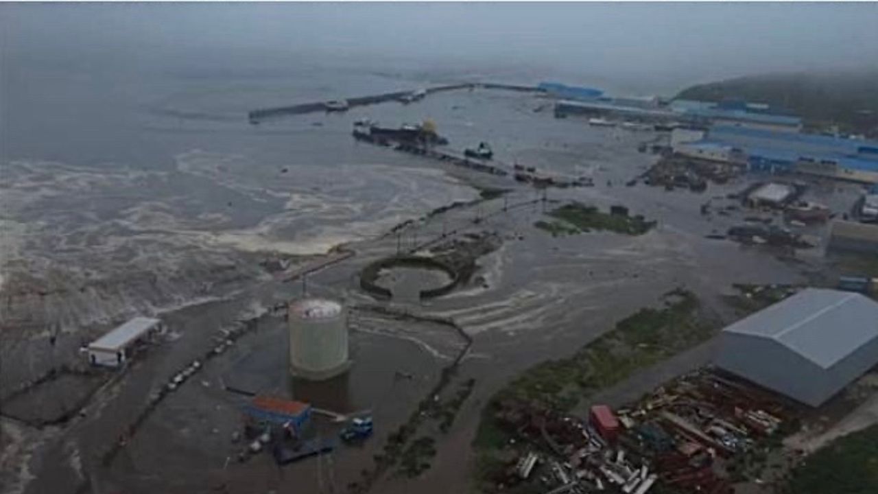 Tsunami causado pelo terremoto na Rússia | Reprodução/Levantamento Geofísico da Academia Russa de Ciências/Getty Images Embed