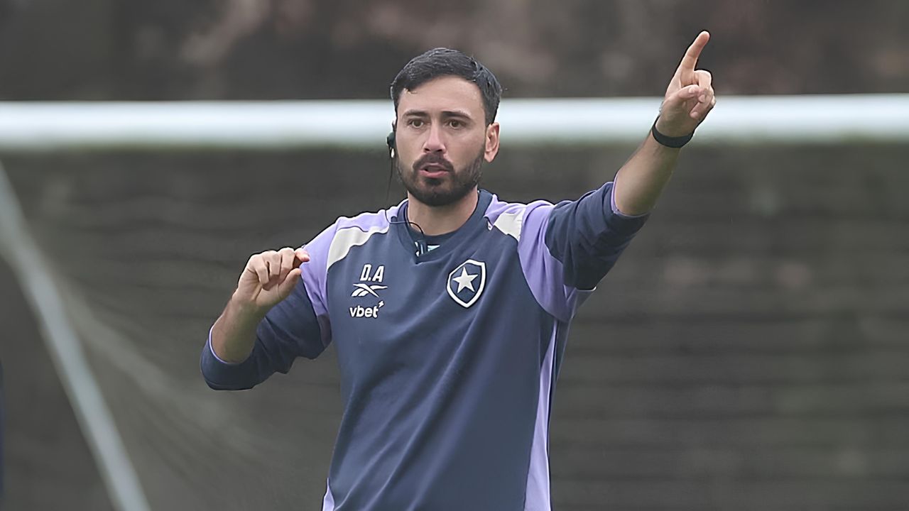 Davide Ancelotti | Reprodução/Instagram/@botafogo