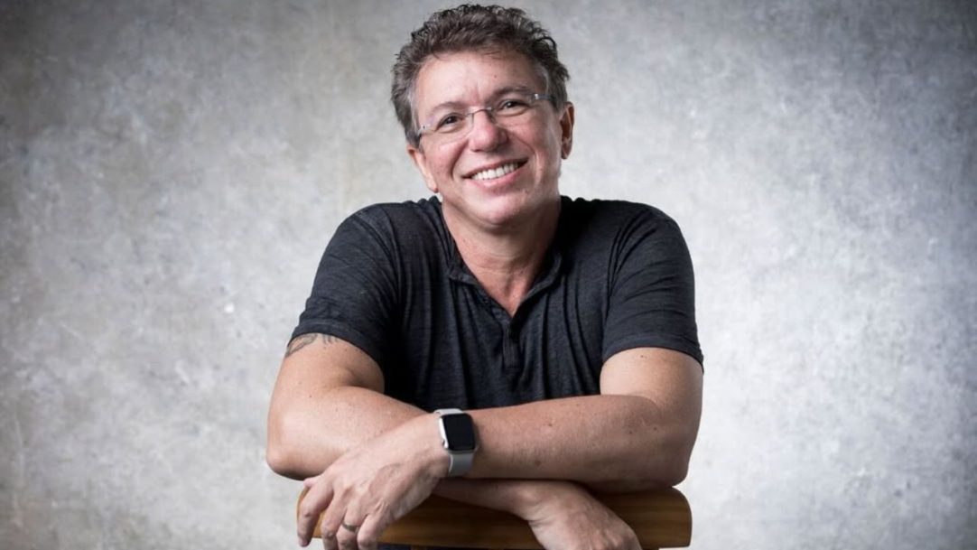 Boninho se pronuncia após graves ataques feitos por Narcisa Tamborindeguy