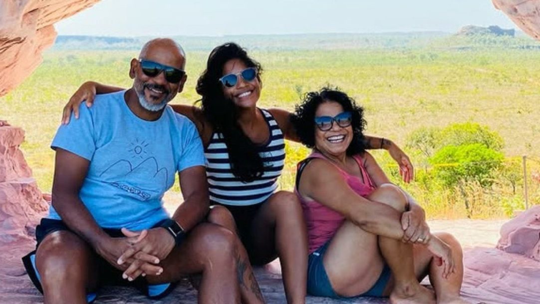 Pai de Juliana Marins faz publicação comovente e diz “Deus estava com ela“