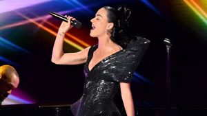Katy Perry quebra recorde histórico no YouTube