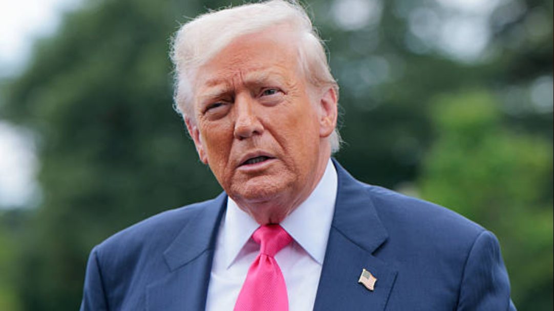 Tarifas de Trump ameaçam colapso produtivo e inovação tecnológica no Brasil