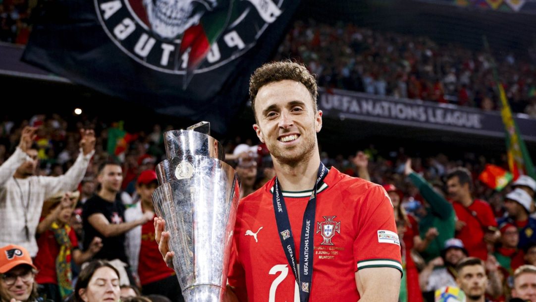 Diogo Jota e irmão morrem em grave acidente de carro na Espanha