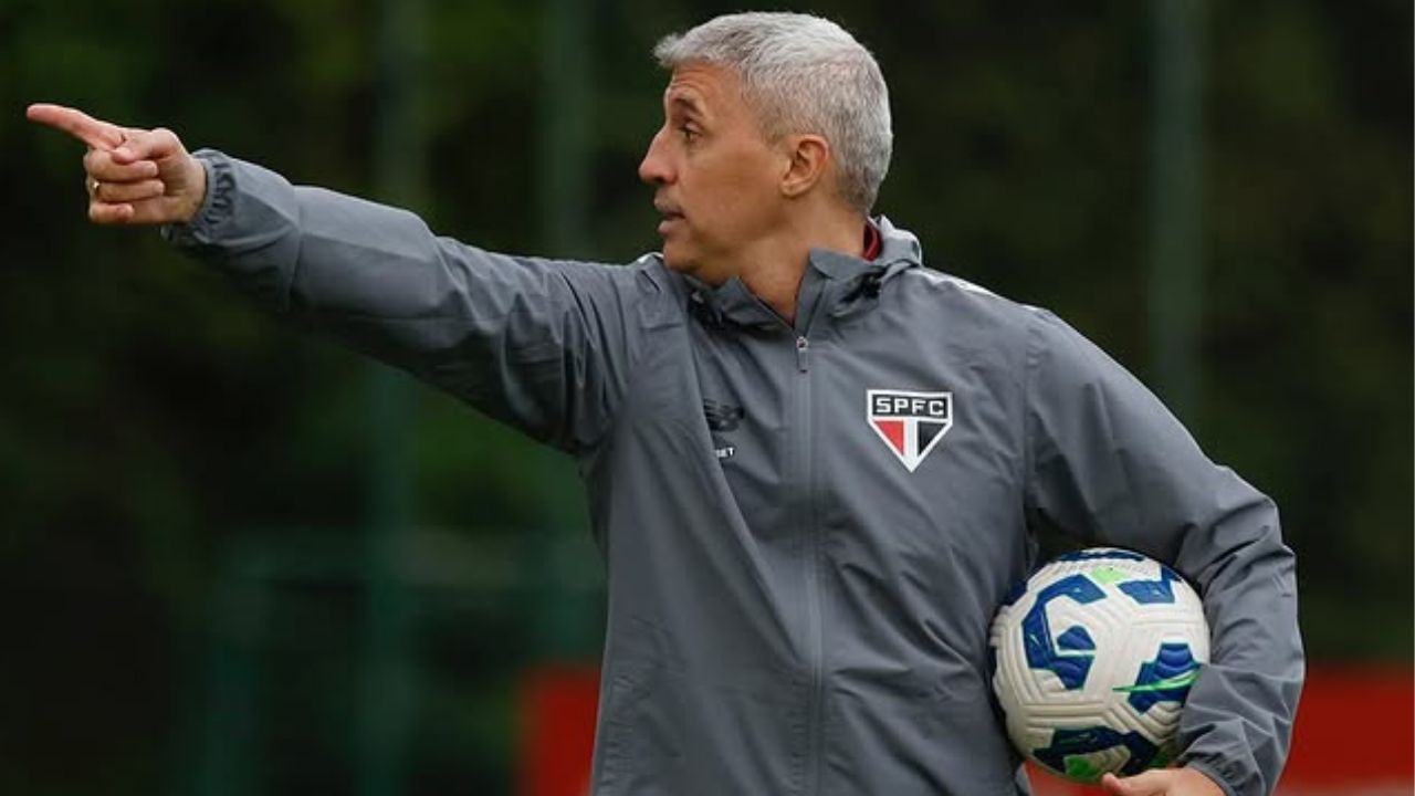 Hernan Crespo comanda treino pelo São Paulo | Reprodução/Instagram/@saopaulofc