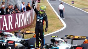 Lando Norris vence GP da Inglaterra em condições adversas de chuva