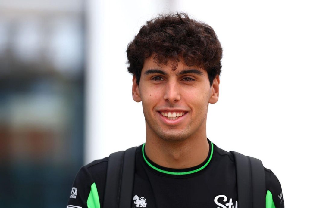 Gabriel Bortoleto ignora críticas e celebra confiança da Sauber na F1