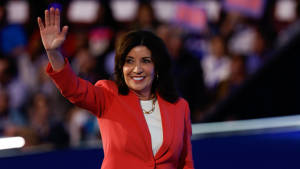 Governadora de Nova York pede mais segurança a Trump em eventos nos EUA