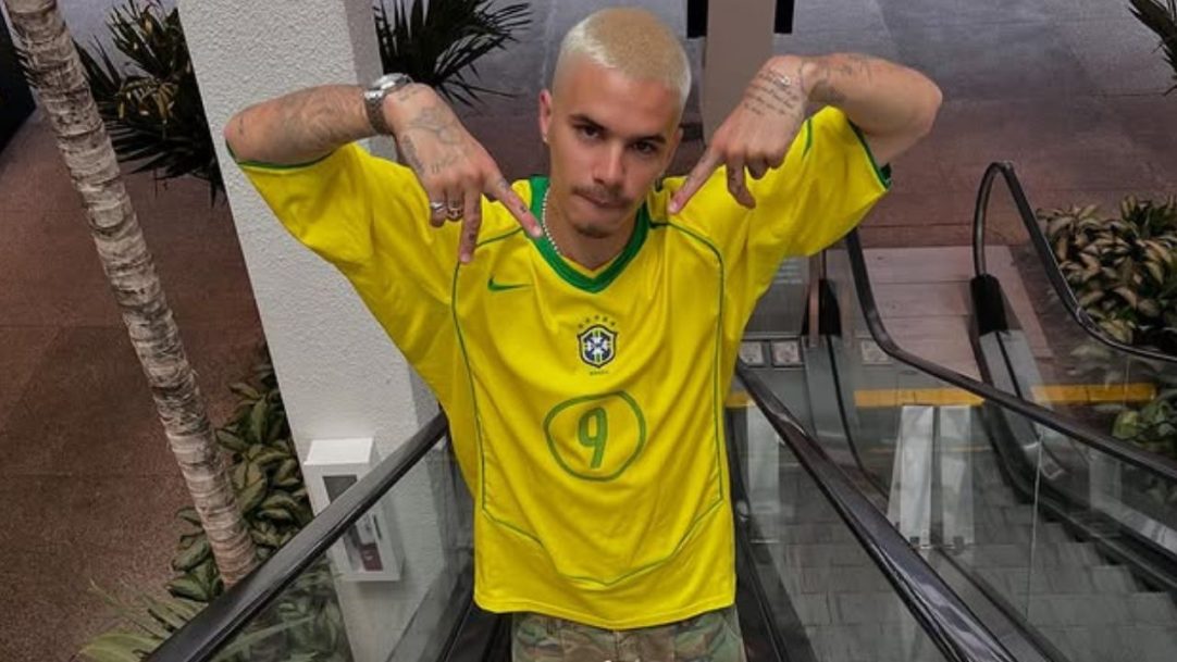 Com camisa da Seleção, Romeo Beckham viraliza entre fãs brasileiros