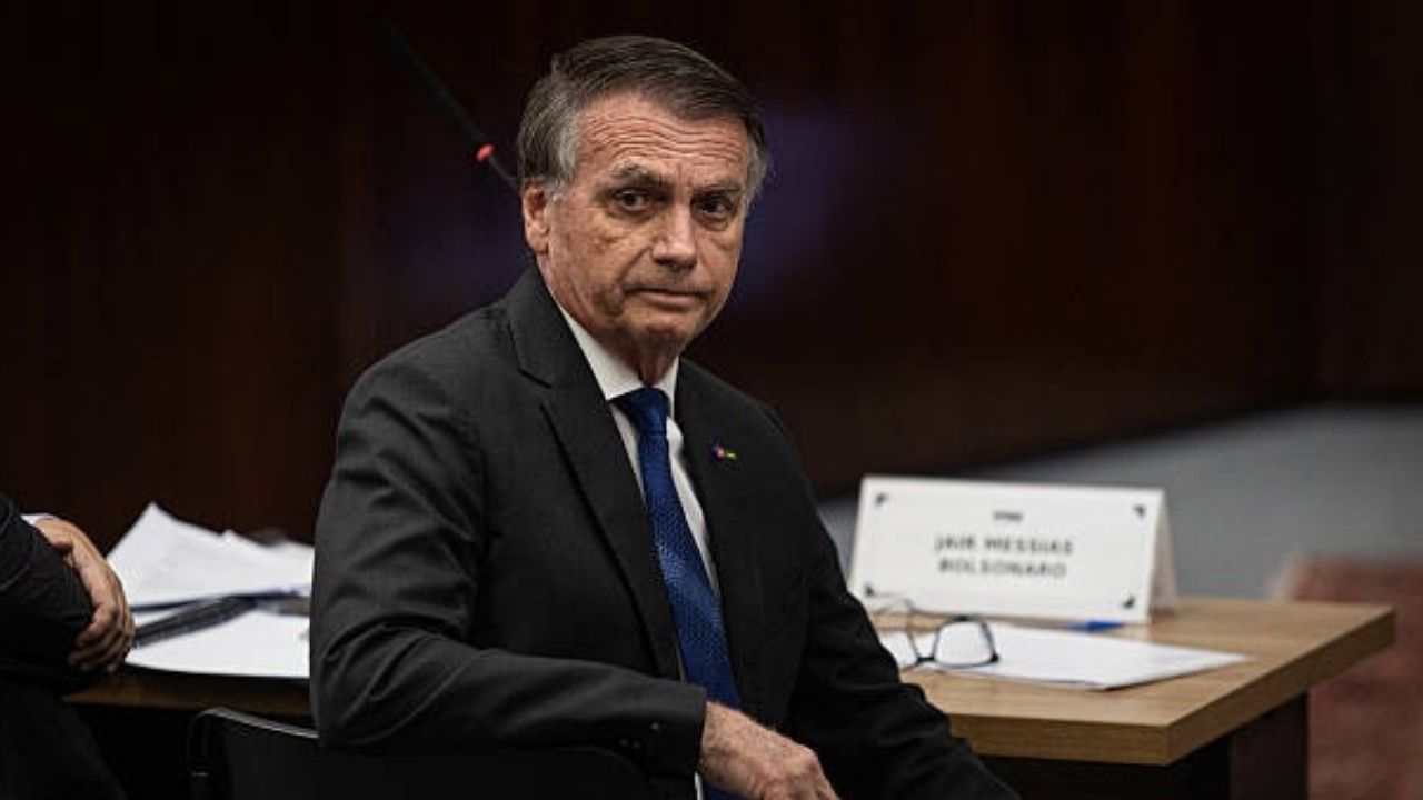 Ex-presidente Bolsonaro | Reprodução/Bloomberg/Getty Images Embed