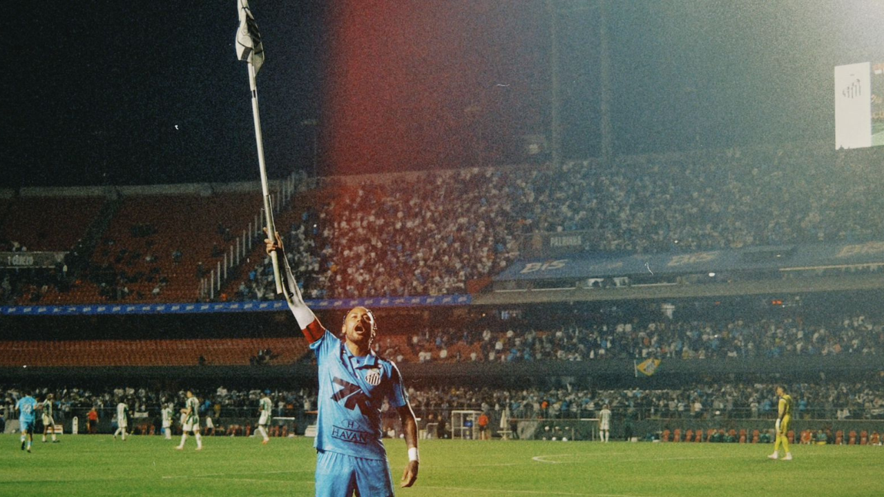 Neymar na comemoração | Reprodução/Guilherme Kastner/Instagram/@santosfc
