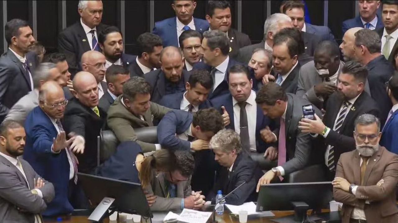 Ocupação do plenário | Reprodução/X/@g1
