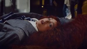 Nova música de Chappell Roan estreia no topo do Top Mundial no Spotify