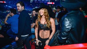 Em noite sertaneja, Virgínia Fonseca diz que precisa ‘sair para conhecer pessoas novas’