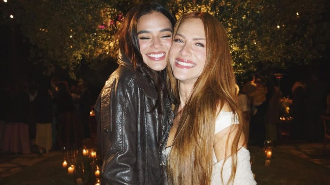 Bruna Marquezine celebra renovação de votos de Giovanna e Bruno Gagliasso