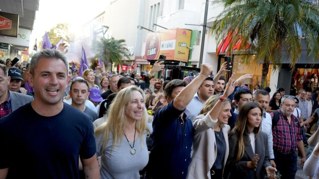 Karina Milei é alvo de ataques da população, na Argentina