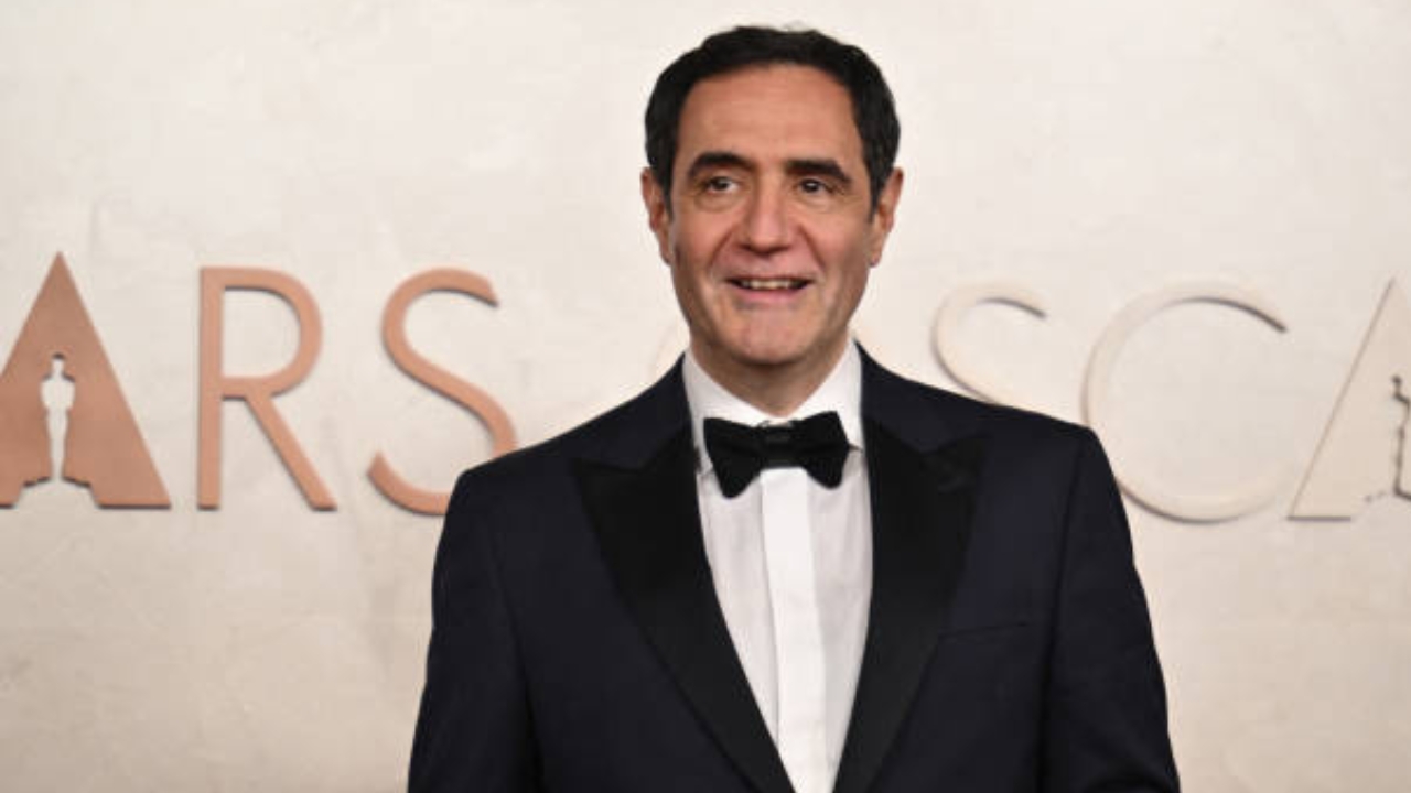 Ator Karren Karagulian no Oscar 2025 | Reprodução/ANGELA WEISS/Getty Images Embed