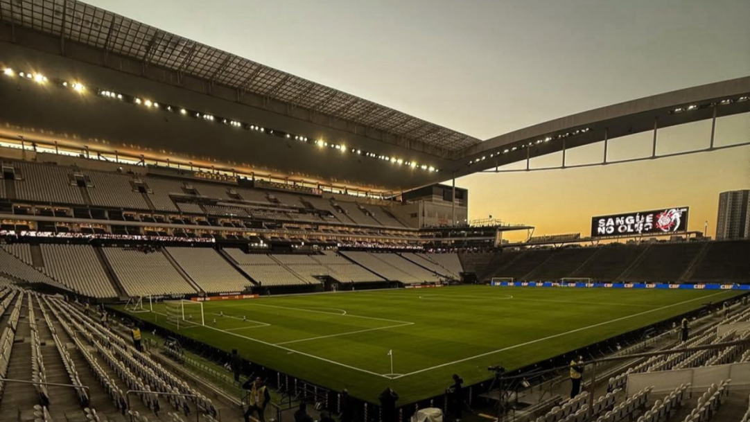 Neo Química Arena faz ajustes para receber segunda partida da NFL