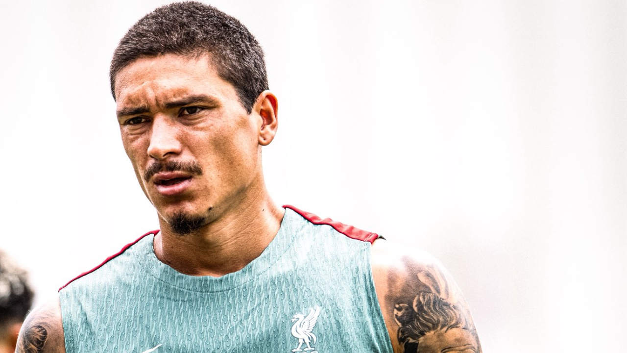 Darwin Nunez em treino do Liverpool | Reprodução/X/@Darwin99