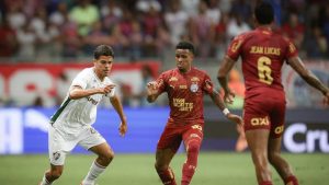 Bahia e Fluminense empatam em partida eletrizante na Arena Fonte Nova
