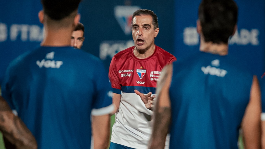 Fortaleza se complica no Brasileirão às vésperas de decisão na Libertadores