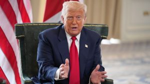 Trump mantém laranja e petróleo fora do tarifaço e expõe limites do protecionismo