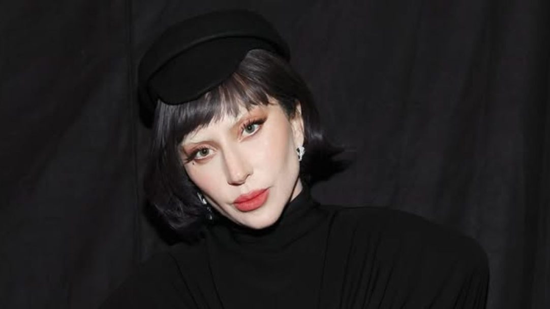 Lady Gaga anuncia música “The Dead Dance” para a série “Wandinha”