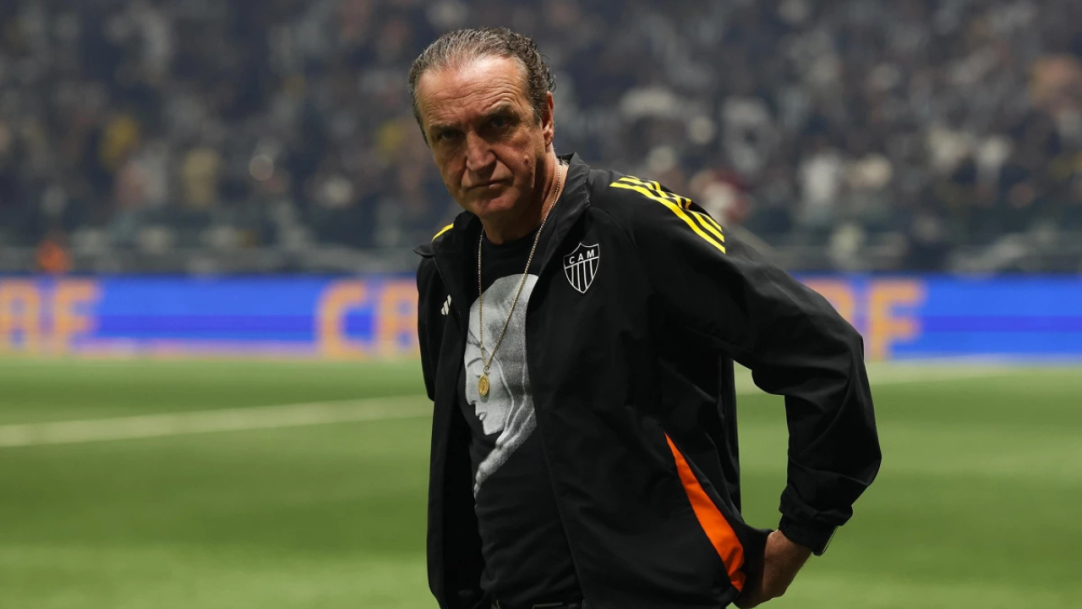 Atlético-MG dispensa Cuca após pressão por resultados