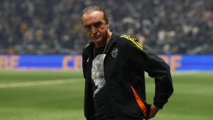 Atlético-MG dispensa Cuca após pressão por resultados