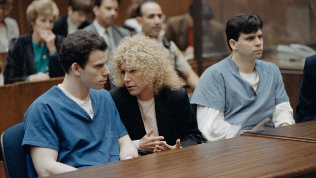 Audiência de um dos Irmãos Menendez é atrapalhada por áudio