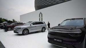 Indústria automotiva da China tem revolução que desafia o Ocidente