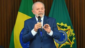 Lula diz que não há abertura para negociação e não ligará para Trump