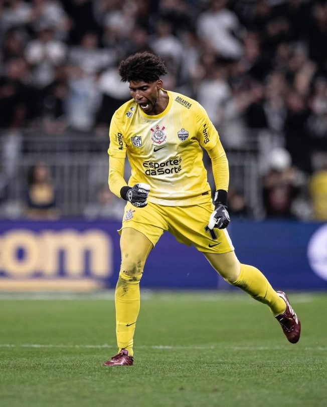 Corinthians segura o empate em casa e impede o Palmeiras de colar na liderança