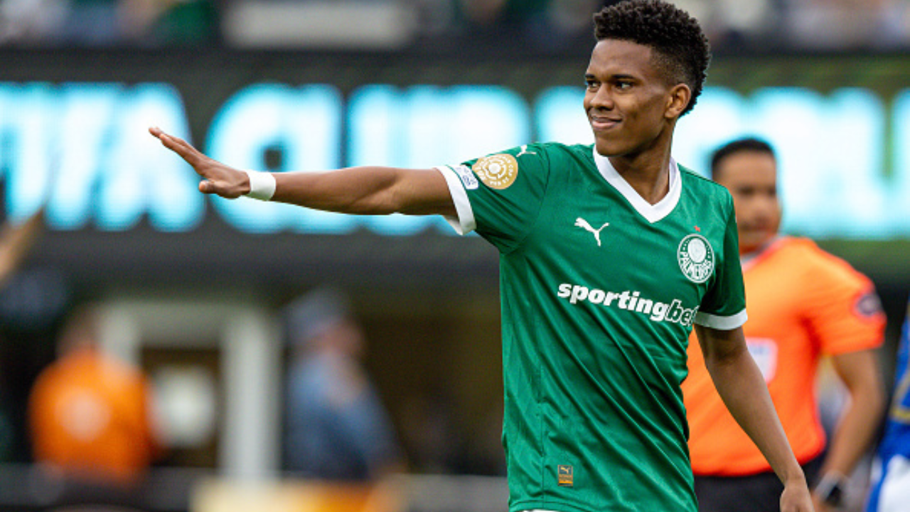 Estêvão, ex-jogador do Palmeiras | Reprodução/Richard Callis/Sports Press Photo/Getty Images embed