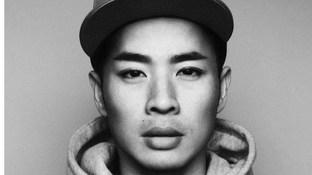 Hung Vanngo apresenta lançamento de sua marca de maquiagem