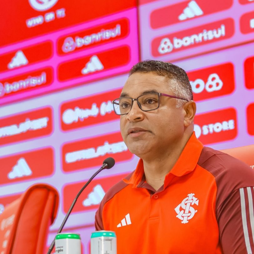 Inter e Flamengo se enfrentam no Brasileirão antes de decisão na Libertadores