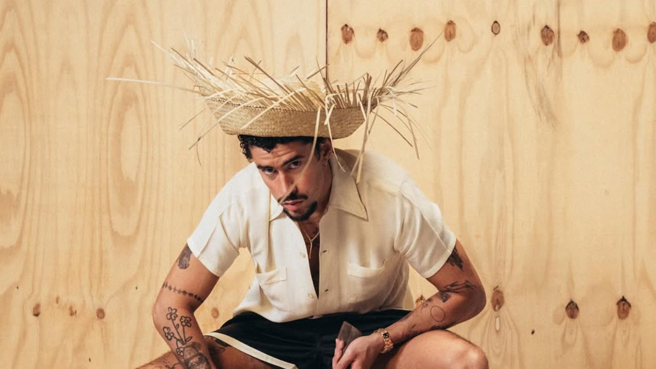 Bad Bunny será a grande atração musical do show de intervalo do Super Bowl | Reprodução/Instagram/@badbunnypr