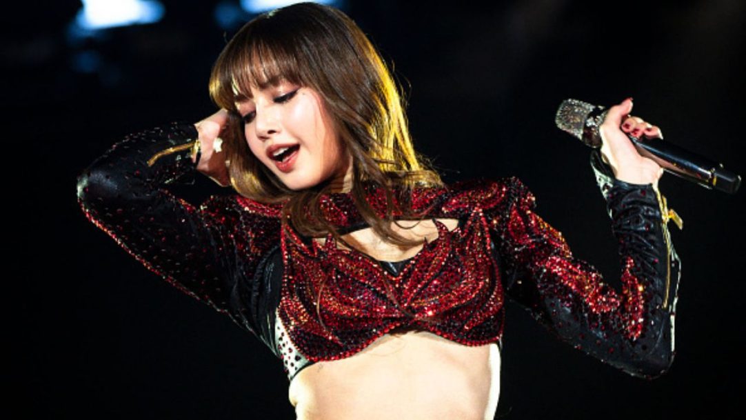 VMA 2025: Lisa vence categoria Melhor K-POP