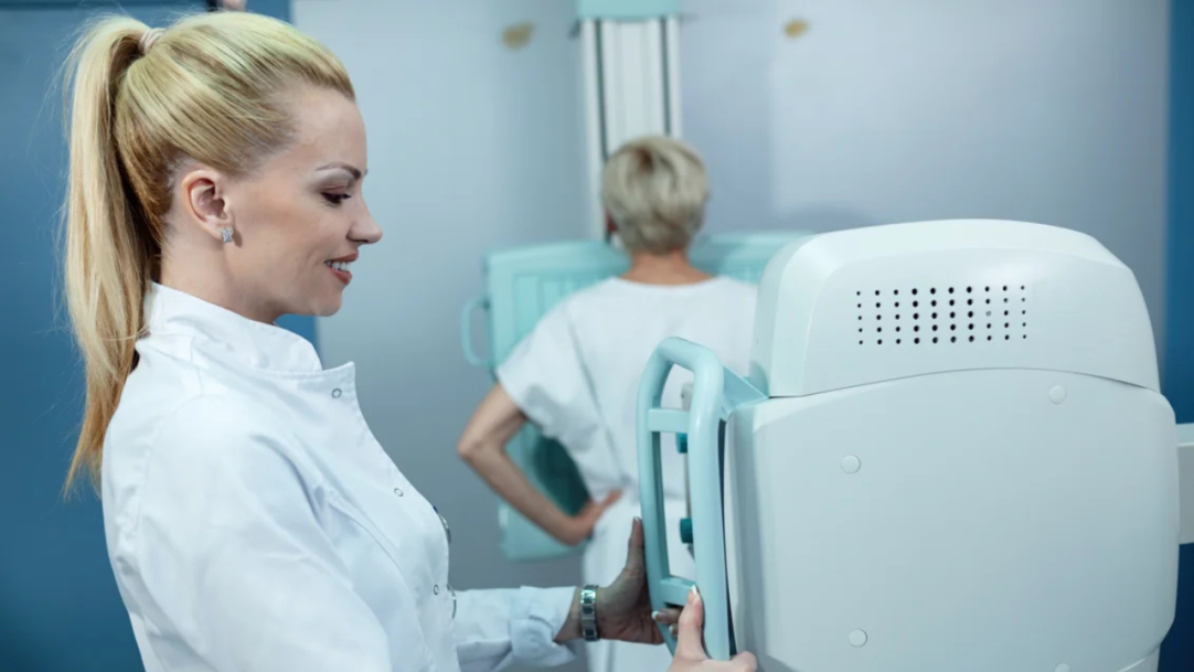 Ministério da Saúde recomenda mamografia para mulheres partir dos 40 anos