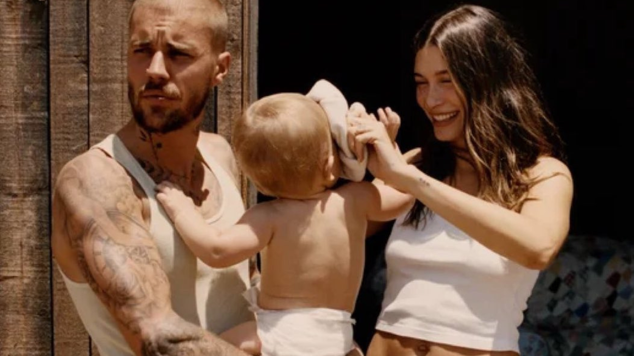 Justin Bieber e Hailey Bieber | reprodução/X/@justinbieberbr)