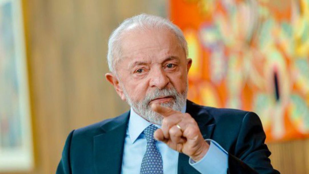 Lula vai indicar dois ministros ao STM para julgar Bolsonaro e militares