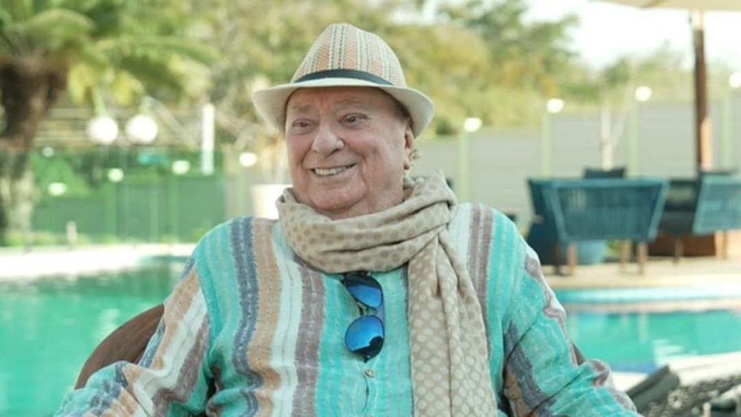 Raul Gil é internado em São Paulo com quadro de diverticulite e desidratação