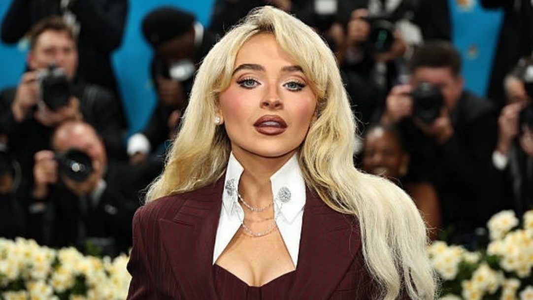 Sabrina Carpenter supera Lady Gaga e quebra recorde no Reino Unido