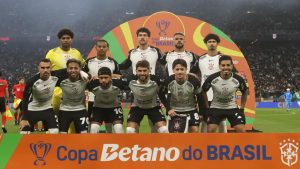Corinthians tem Memphys e Yuri Alberto para jogo decisivo da Copa do Brasil