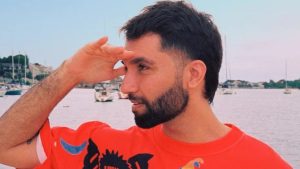 Silva se desculpa por falas em show, mas mantém críticas a Virgínia Fonseca